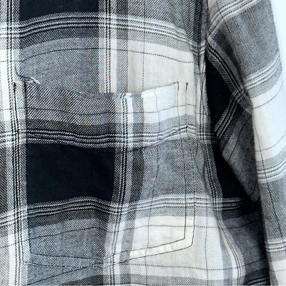 Rails Black Plaid Justin Pocket Shirt Large - Picture 6 of 12